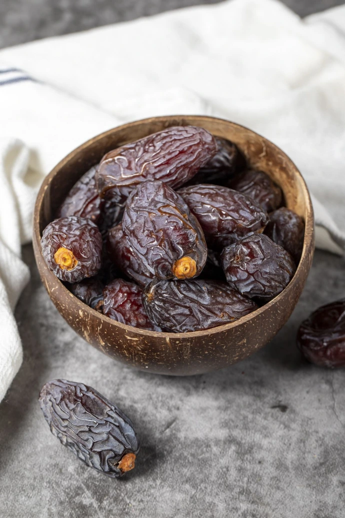 HANAWA Delight Egyptian Medjool Dates 900g luxury dates box